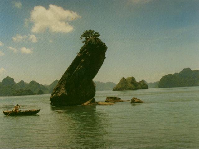 hlongb06.jpg (35115 bytes)