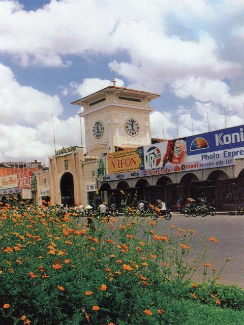 saigon07.jpg (64449 bytes)